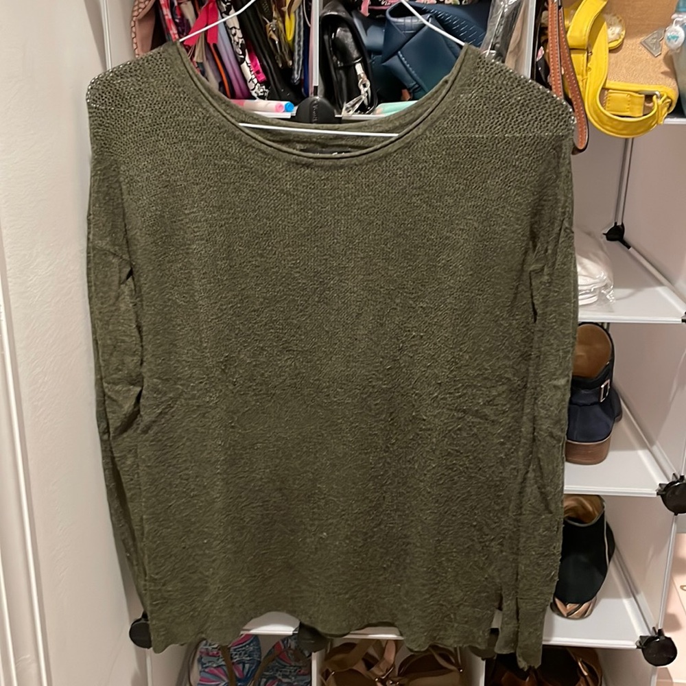 American eagle sweater